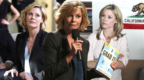 Claire Dunphy's Career Timeline On Modern Family .